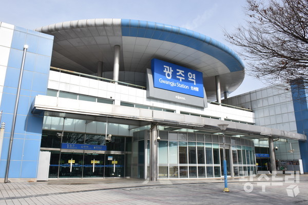 파일:3d 04 ref.jpg