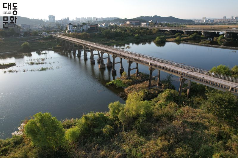 파일:산동교-전경1-대동문화재단 보유사진.jpg