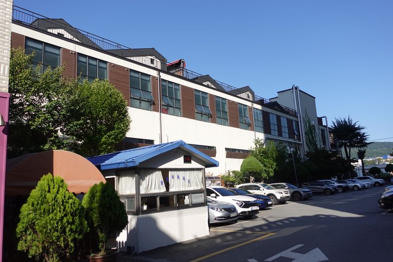 파일:아크레타양림-외관 후면.JPG