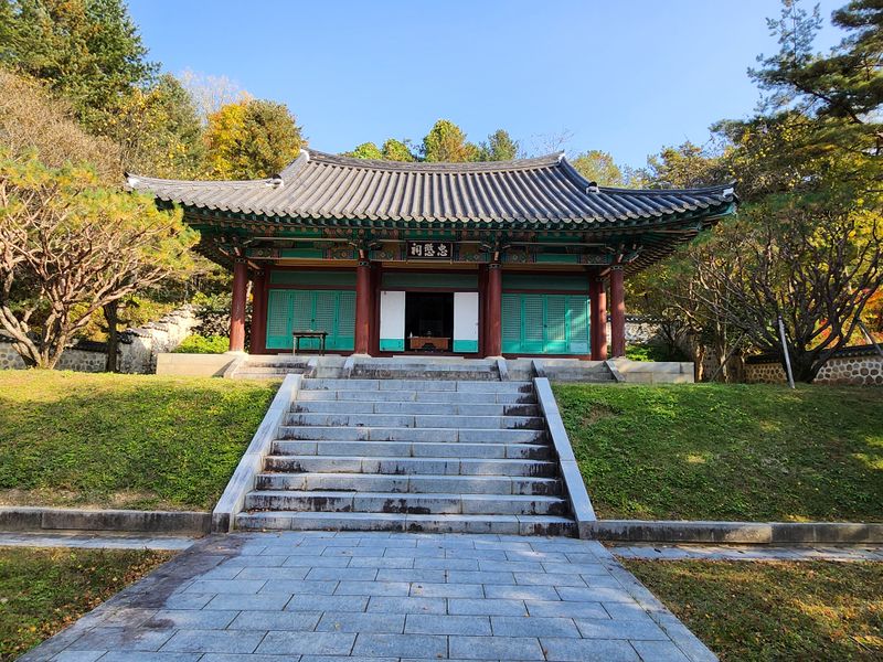 파일:충민사 사당.jpg